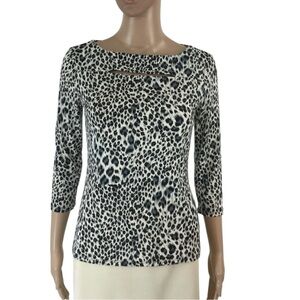 Carmen Marc Volvo Gray Black White Animal Print Top Size XS 3/4 Sleeves